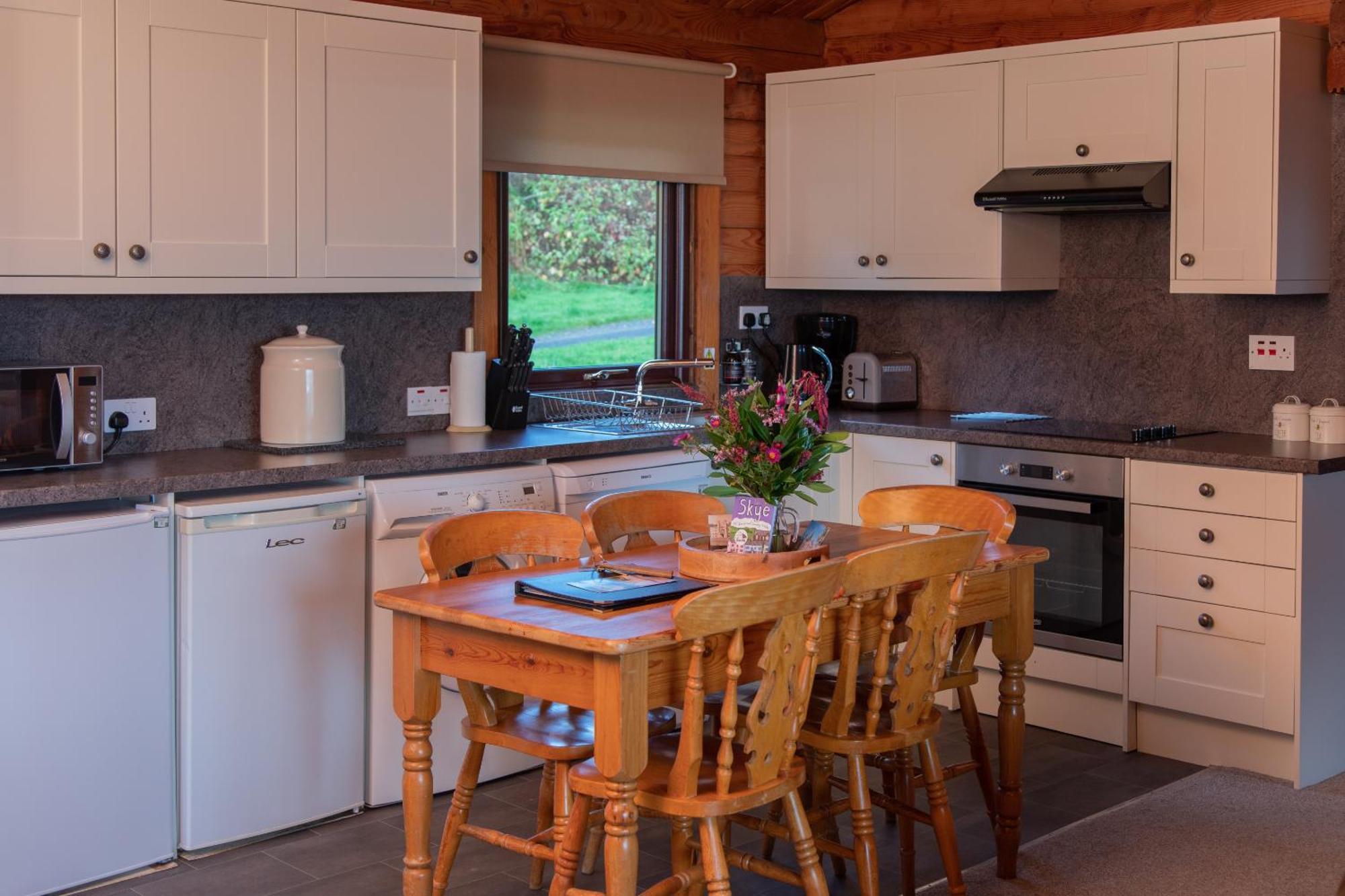 Armadale Castle Cabins Ardvasar  Ngoại thất bức ảnh
